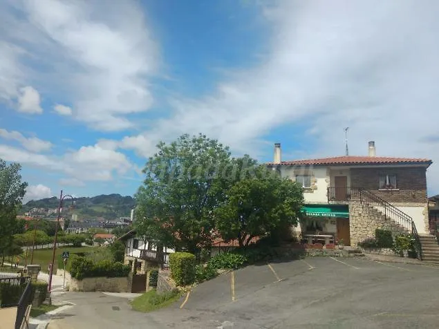 זראוטס Agerre Goikoa Agroturismo